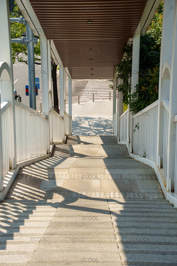 人行道樓梯（主預(yù)覽-6888311） - 未分類(lèi) - 站酷設(shè)計(jì)師Lo緣緣攝影原創(chuàng)素材 - 站酷ZCOOL
