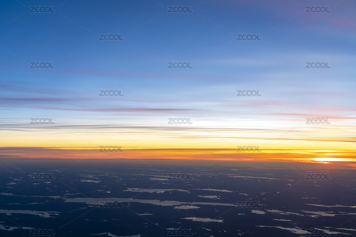 飞机上看壮观的日落晚霞（主预览-5402918） - 未分类 - 站酷设计师WANGYUXUAN1211原创素材 - 站酷ZCOOL