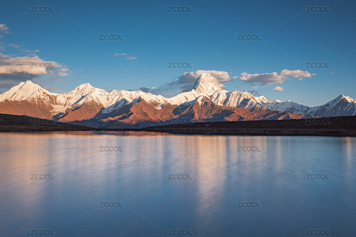 中國(guó)四川貢嘎山雪山風(fēng)光（主預(yù)覽-1959424） - 未分類 - 站酷設(shè)計(jì)師DPX2017原創(chuàng)素材 - 站酷ZCOOL