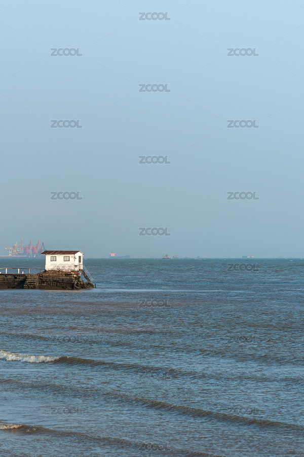 海边的一座宁静的白色小屋（主预览-10679668） - 未分类 - 站酷设计师奶皮不赖皮NP原创素材 - 站酷ZCOOL