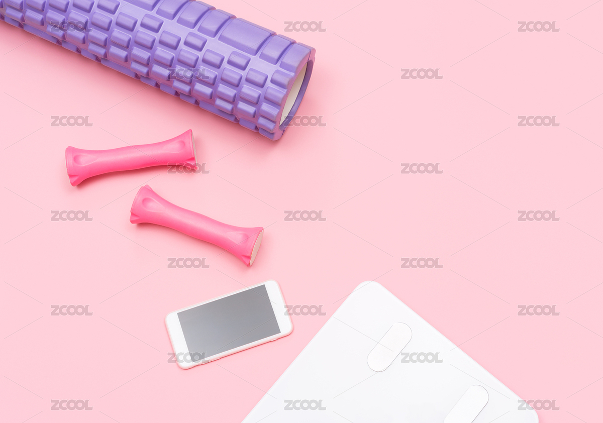 手機(jī)、泡沫軸、人體體重秤和2個(gè)啞鈴在粉色的背景上（主預(yù)覽-4567930） - 未分類 - 站酷設(shè)計(jì)師橘貓Mia原創(chuàng)素材 - 站酷ZCOOL