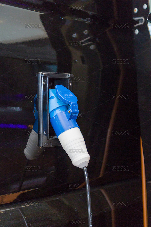 高檔豪華新能源房車充電特寫（主預(yù)覽-8563925） - 未分類 - 站酷設(shè)計(jì)師蔚藍(lán)的白日夢原創(chuàng)素材 - 站酷ZCOOL