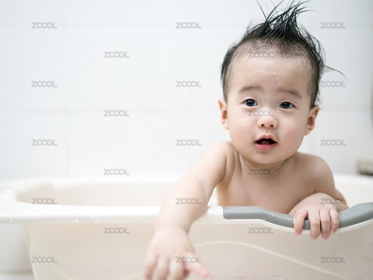 在浴盆里洗浴的東方男孩（主預(yù)覽-8564319） - 未分類 - 站酷設(shè)計(jì)師張爾顯原創(chuàng)素材 - 站酷ZCOOL