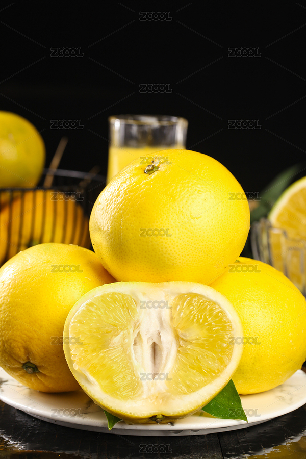 黑底上放著一盤(pán)臺(tái)灣黃金葡萄柚（主預(yù)覽-998900） - 未分類(lèi) - 站酷設(shè)計(jì)師PAOPAO攝影工作室原創(chuàng)素材 - 站酷ZCOOL