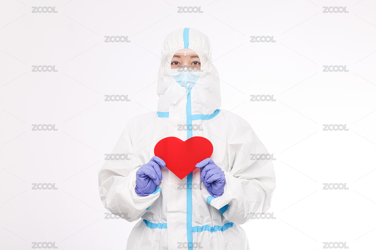 白色背景下手拿愛心穿防護服的醫(yī)護工作者（主預(yù)覽-5307306） - 未分類 - 站酷設(shè)計師啊喔鵝咿嗚魚原創(chuàng)素材 - 站酷ZCOOL