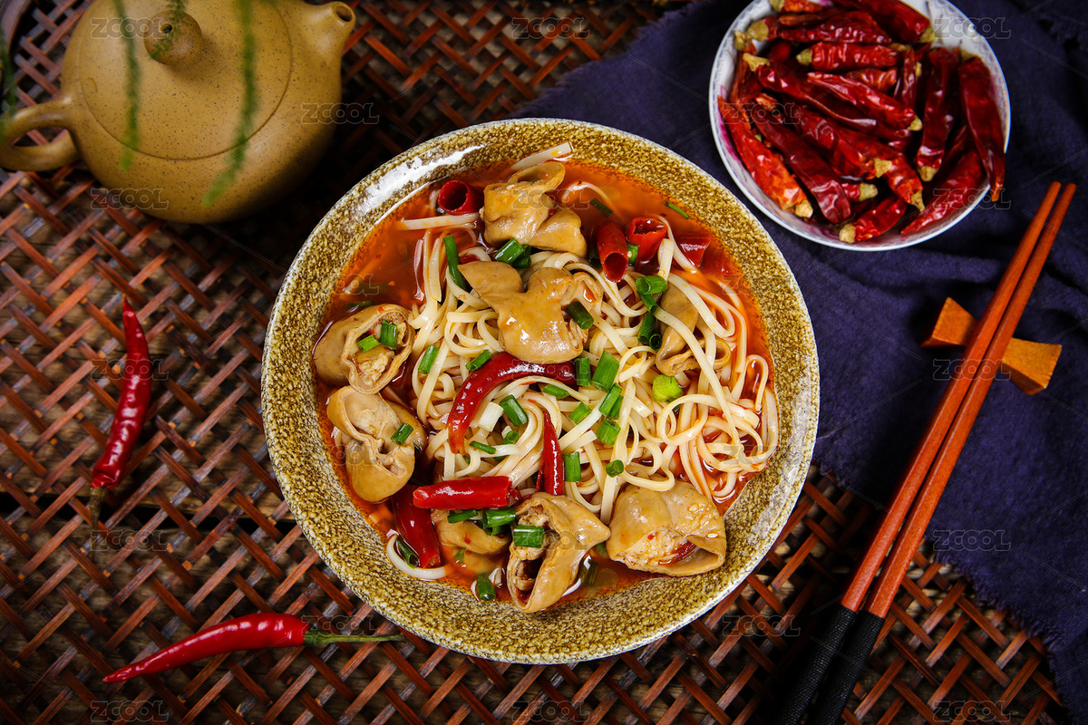 香辣美味的紅燒肥腸面條（主預(yù)覽-3831042） - 未分類 - 站酷設(shè)計(jì)師曇華碎影原創(chuàng)素材 - 站酷ZCOOL
