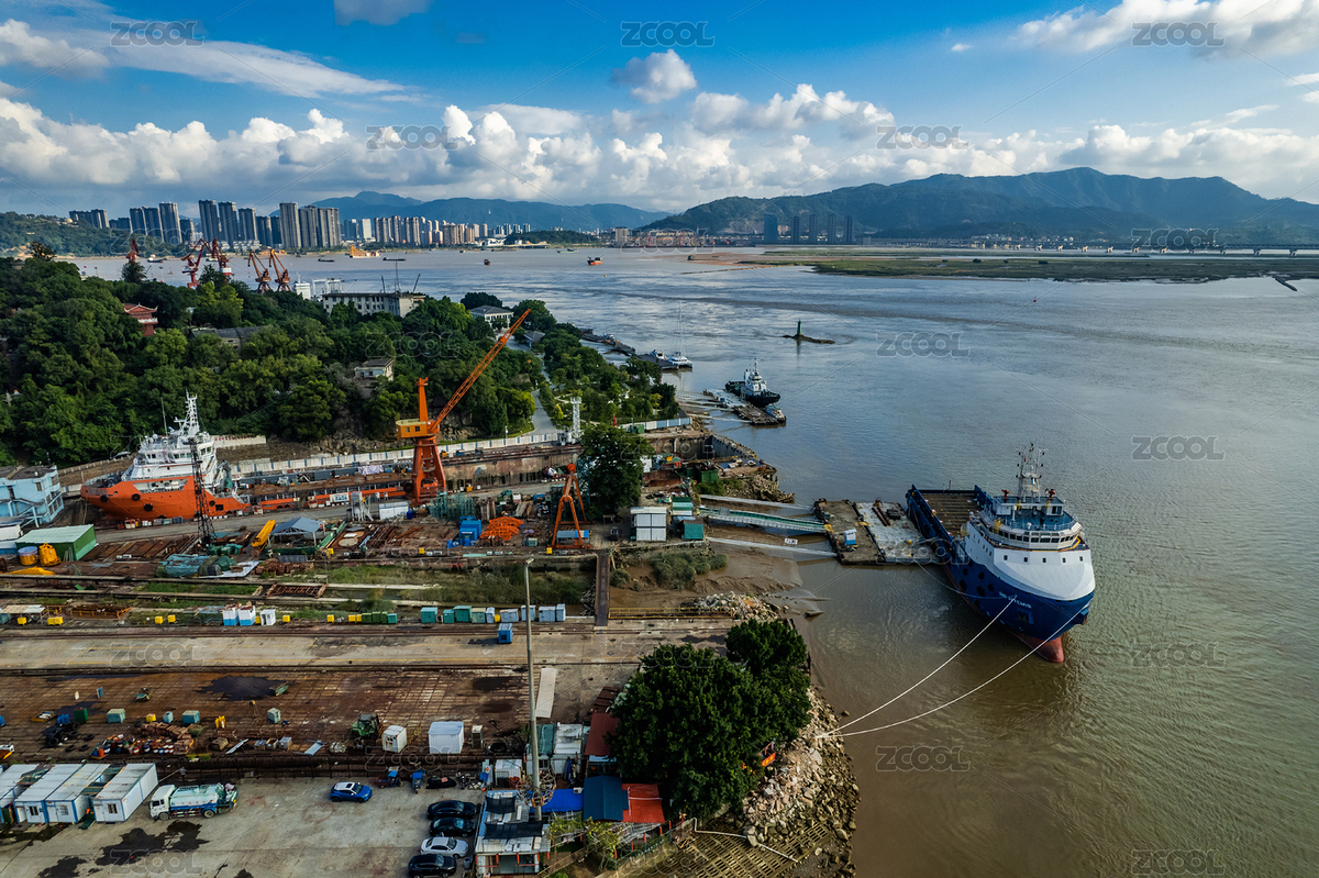 航拍晴天中的福州馬尾閩江的碼頭和造船廠（主預(yù)覽-9730821） - 未分類 - 站酷設(shè)計師voodoozjy原創(chuàng)素材 - 站酷ZCOOL