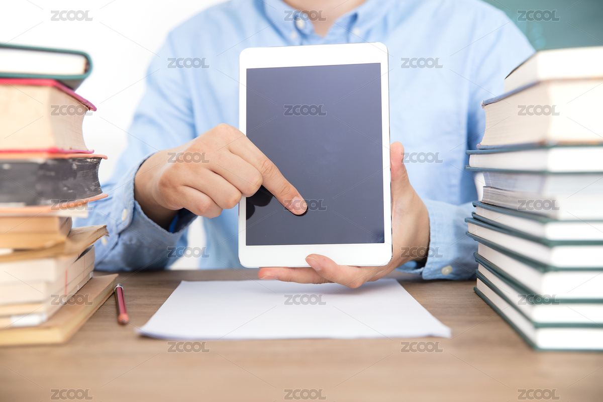 男老師在介iPad學(xué)習使用（主預(yù)覽-6862218） - 未分類 - 站酷設(shè)計師小羽怪原創(chuàng)素材 - 站酷ZCOOL