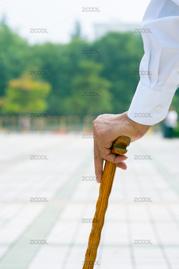 老年人戶外運(yùn)動(dòng)（主預(yù)覽-4433016） - 未分類 - 站酷設(shè)計(jì)師安147123原創(chuàng)素材 - 站酷ZCOOL