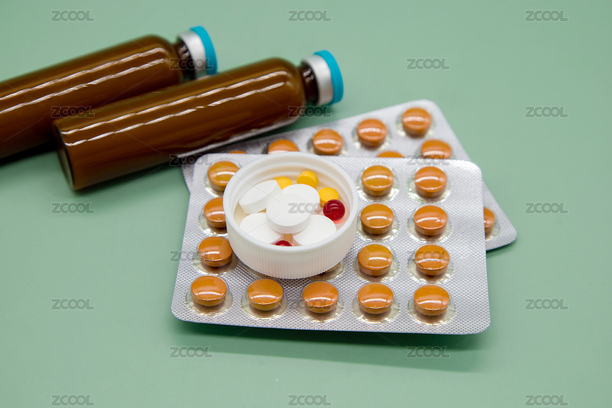 綠色背景醫(yī)療概念藥品口服液（主預覽-7318372） - 未分類 - 站酷設計師范范0809原創(chuàng)素材 - 站酷ZCOOL