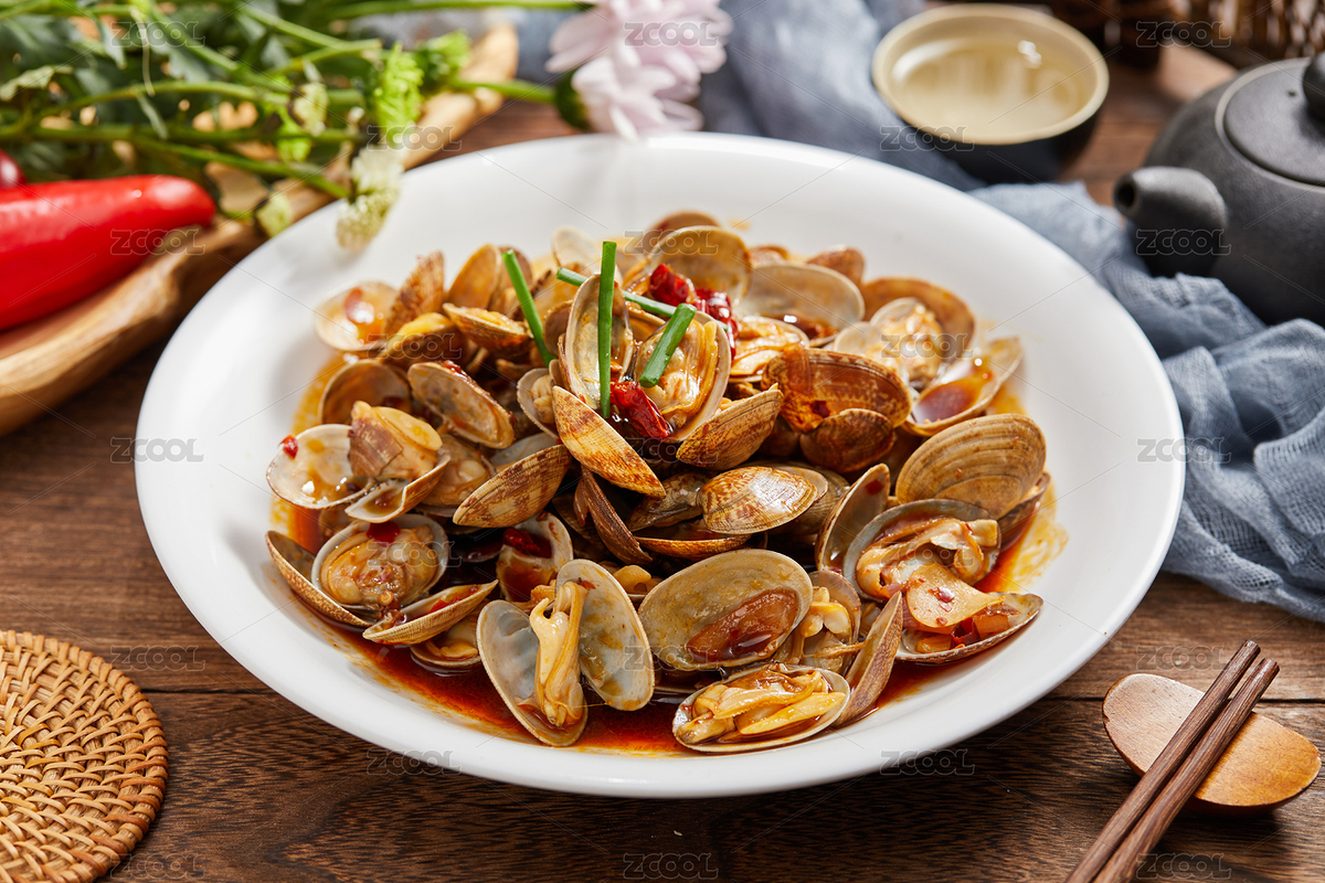 木桌面上白色盤子上裝著一盤香辣花甲（主預(yù)覽-4957794） - 未分類 - 站酷設(shè)計(jì)師Extra奕達(dá)達(dá)原創(chuàng)素材 - 站酷ZCOOL