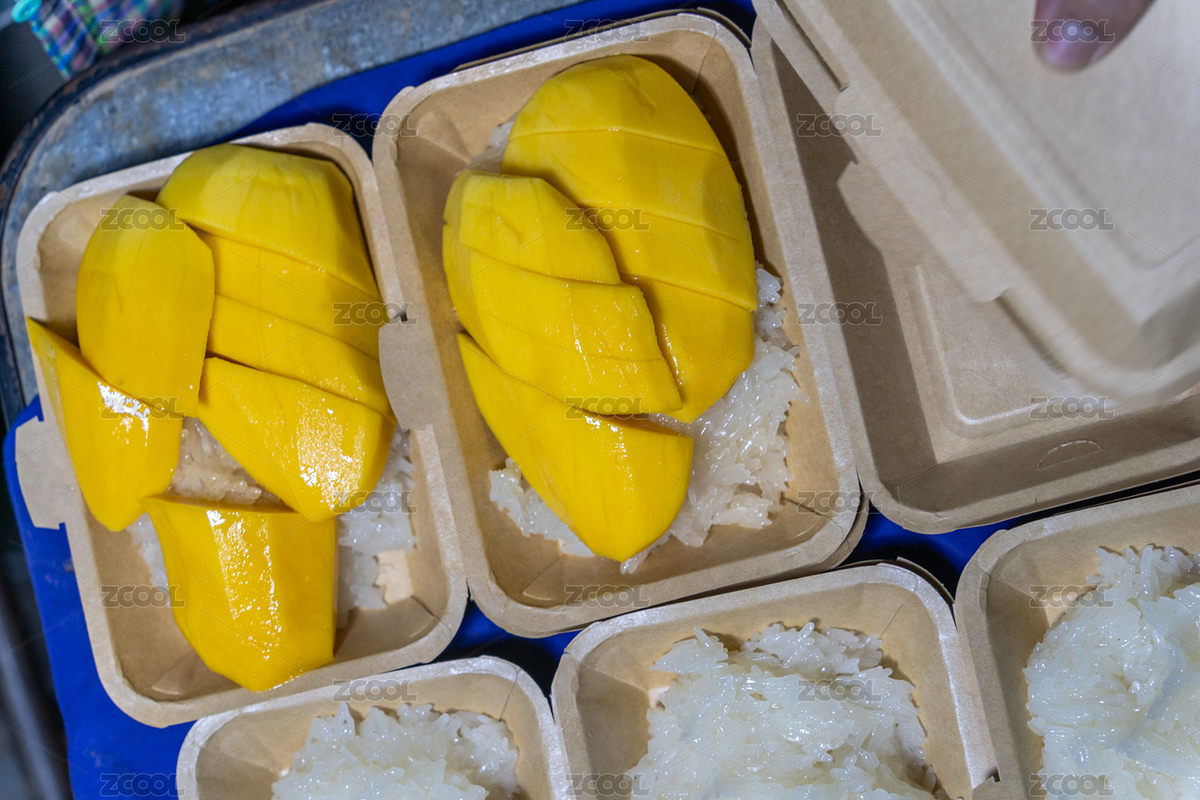 外賣盒里新鮮的泰式芒果糯米飯（主預(yù)覽-11651823） - 未分類 - 站酷設(shè)計師STC炳權(quán)原創(chuàng)素材 - 站酷ZCOOL
