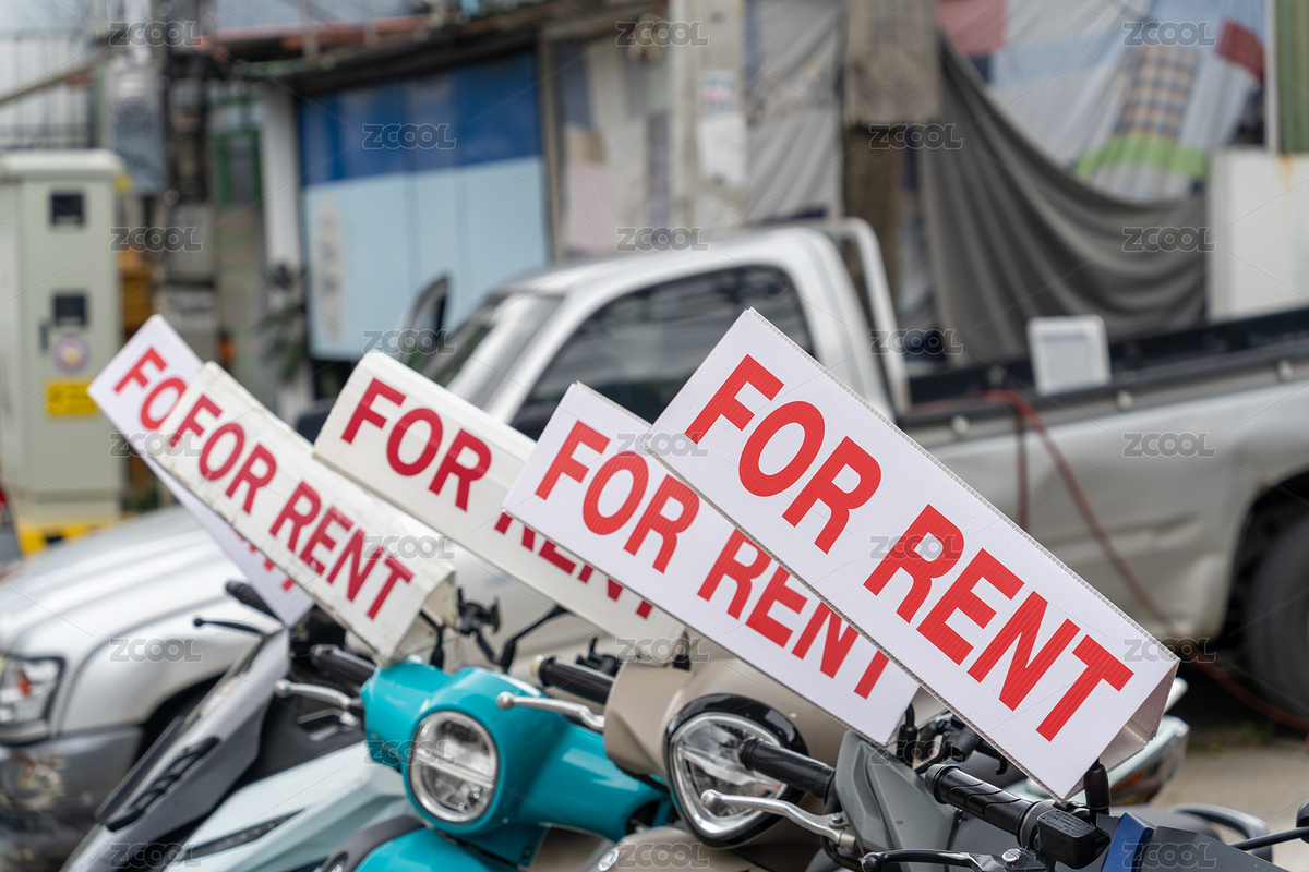 泰国清迈多辆待租摩托车停放场景（主预览-11923050） - 未分类 - 站酷设计师STC炳权原创素材 - 站酷ZCOOL