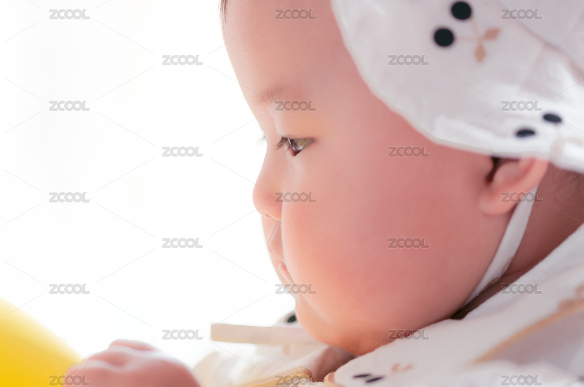 可愛(ài)的一歲中國(guó)幼兒側(cè)臉特寫(xiě)（主預(yù)覽-7111802） - 未分類 - 站酷設(shè)計(jì)師ZHAODAN87原創(chuàng)素材 - 站酷ZCOOL