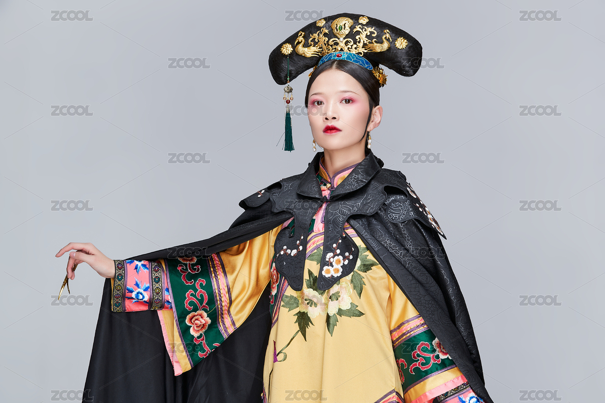 白色背景下的清代女性古装造型清朝古装（主预览-8351621） - 未分类 - 站酷设计师蓝太阳TNT原创素材 - 站酷ZCOOL