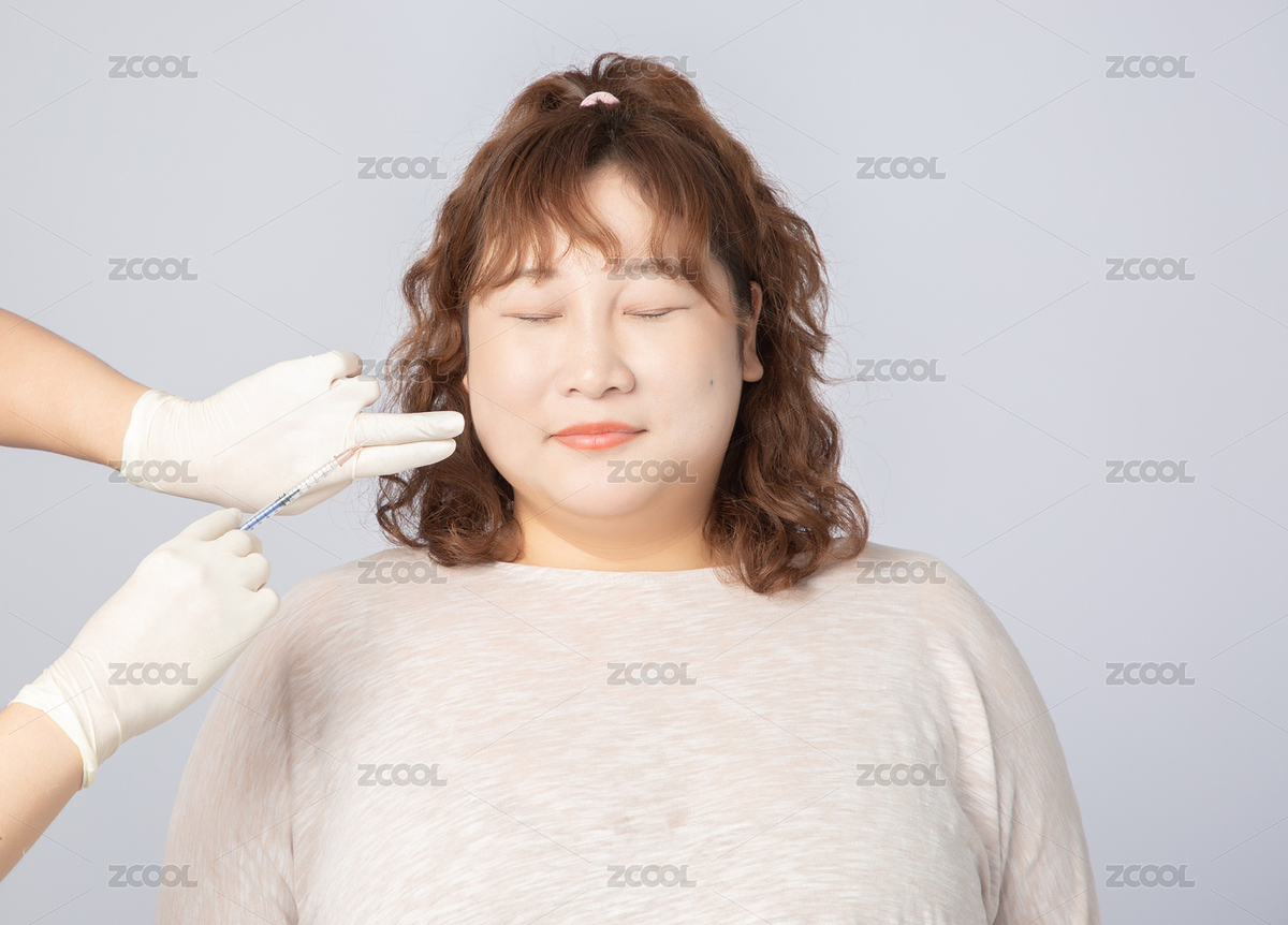 正在美容整形的亞洲肥胖女孩 打針（主預(yù)覽-4463355） - 未分類 - 站酷設(shè)計(jì)師啊喔鵝咿嗚魚原創(chuàng)素材 - 站酷ZCOOL