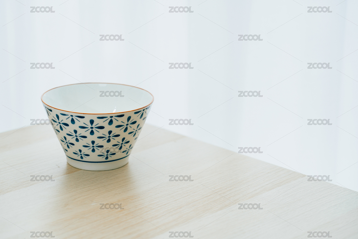 日式和風(fēng)陶瓷碗放在木桌上（主預(yù)覽-801645） - 未分類 - 站酷設(shè)計(jì)師cqcoolboy原創(chuàng)素材 - 站酷ZCOOL