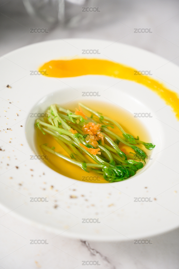 桌面上的碗里的美味可口的清湯豆苗（主預(yù)覽-6962372） - 未分類 - 站酷設(shè)計(jì)師我是小助理原創(chuàng)素材 - 站酷ZCOOL