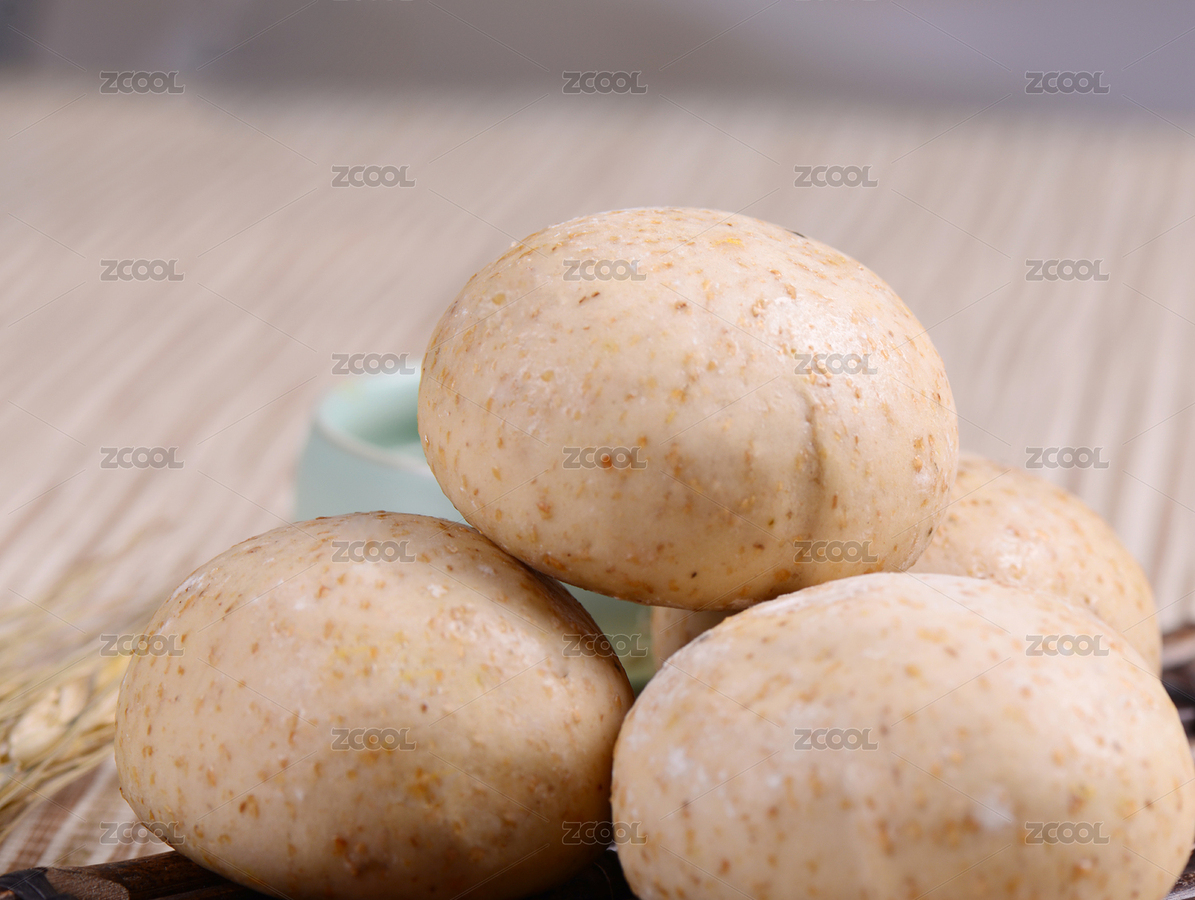 棕色竹排上擺放的雜糧面豆沙包（主預(yù)覽-3491505） - 未分類 - 站酷設(shè)計師密斯楊攝影原創(chuàng)素材 - 站酷ZCOOL