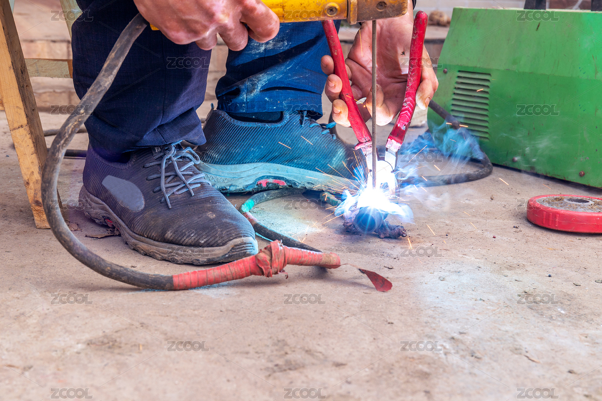 電焊焊接時產(chǎn)生的火花（主預(yù)覽-903603） - 未分類 - 站酷設(shè)計(jì)師未&來原創(chuàng)素材 - 站酷ZCOOL