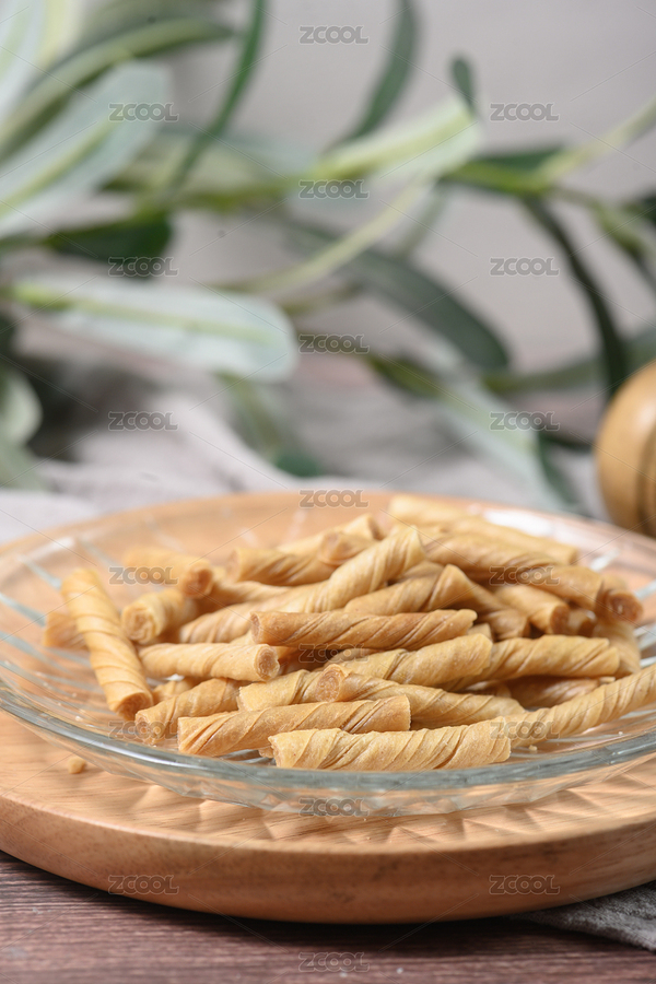 桌面上的盤子里的美味可口的豆筋?。ㄖ黝A(yù)覽-8578910） - 未分類 - 站酷設(shè)計師我是小助理原創(chuàng)素材 - 站酷ZCOOL