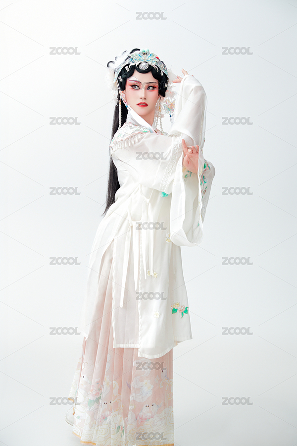 白色背景下国潮新派戏曲装扮的亚洲美女（主预览-8353350） - 未分类 - 站酷设计师蓝太阳TNT原创素材 - 站酷ZCOOL