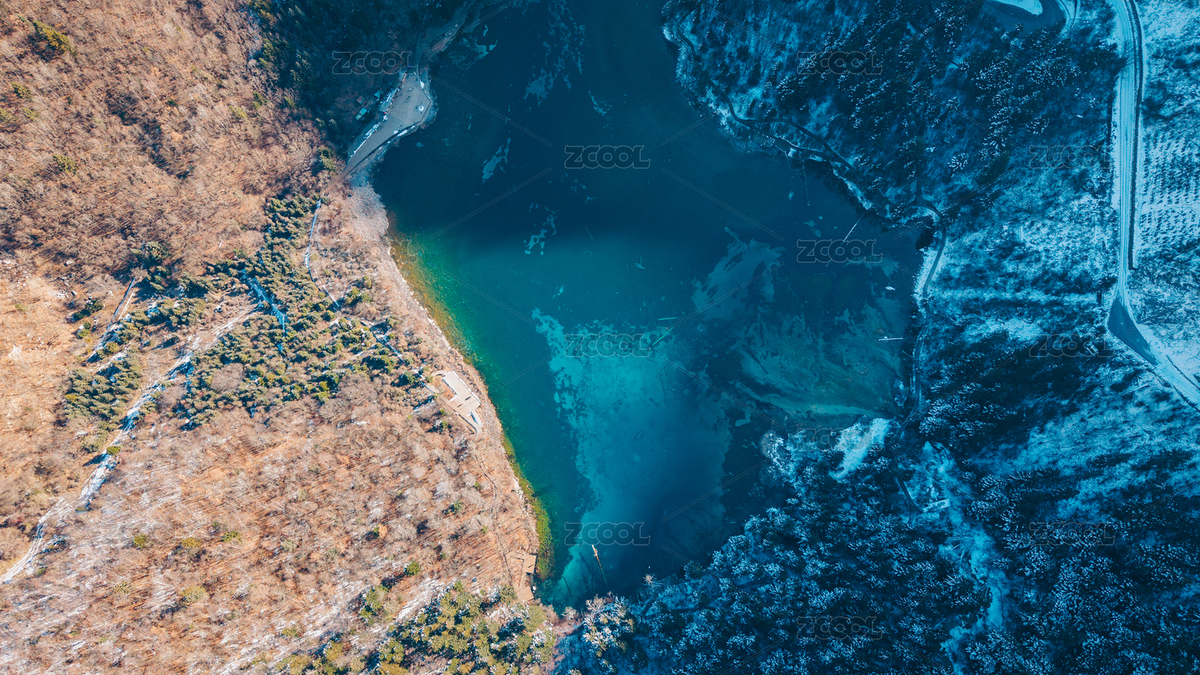 航拍初冬的九寨溝風光，五花海（主預(yù)覽-841350） - 未分類 - 站酷設(shè)計師PEACELILY原創(chuàng)素材 - 站酷ZCOOL