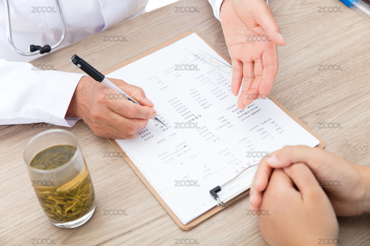 醫(yī)生指出患者體檢報(bào)告中有問(wèn)題的指標(biāo)（主預(yù)覽-8887634） - 未分類 - 站酷設(shè)計(jì)師小羽怪原創(chuàng)素材 - 站酷ZCOOL