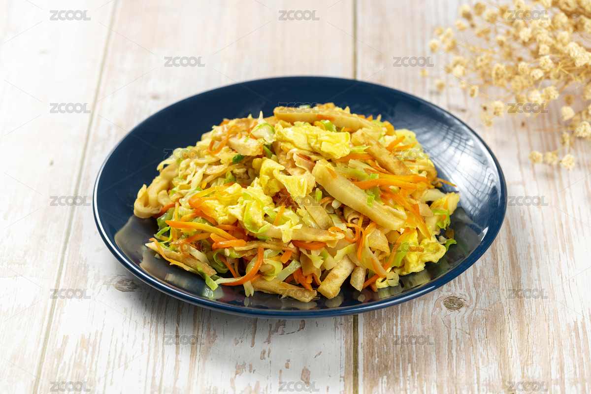 一盤雞蛋炒餅素炒餅擺放在木桌面上（主預(yù)覽-8661098） - 未分類 - 站酷設(shè)計(jì)師金翅大鵬原創(chuàng)素材 - 站酷ZCOOL