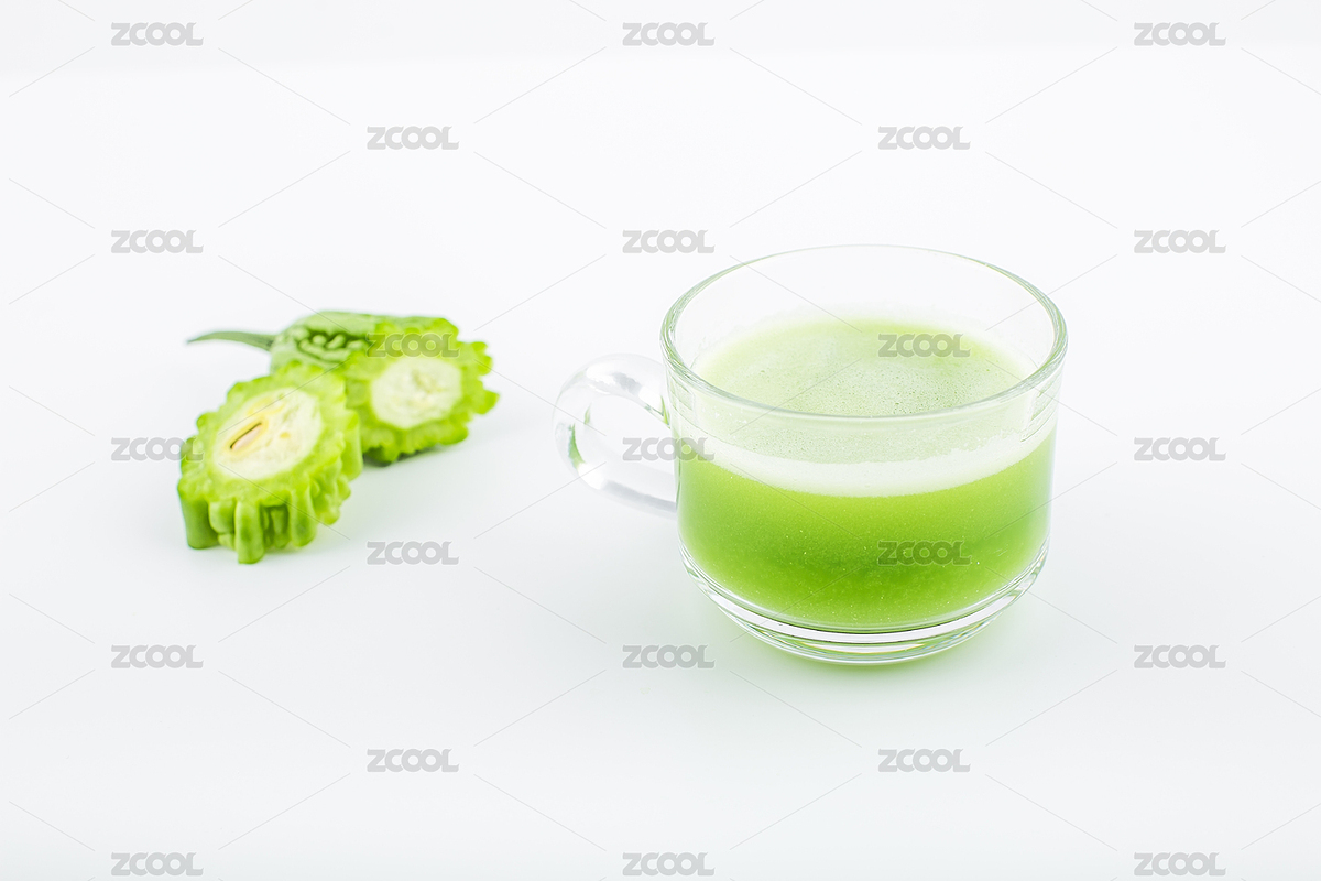 白背景上的苦瓜和苦瓜汁，綠色蔬果圖片。（主預(yù)覽-9048267） - 未分類(lèi) - 站酷設(shè)計(jì)師Todo圖片原創(chuàng)素材 - 站酷ZCOOL