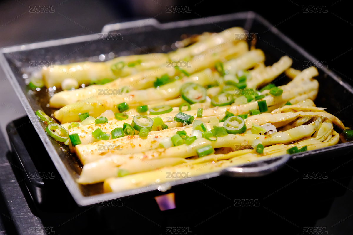 铁板上的鲜嫩竹笋烧烤（主预览-11066855） - 未分类 - 站酷设计师萝卜头爱旅游原创素材 - 站酷ZCOOL
