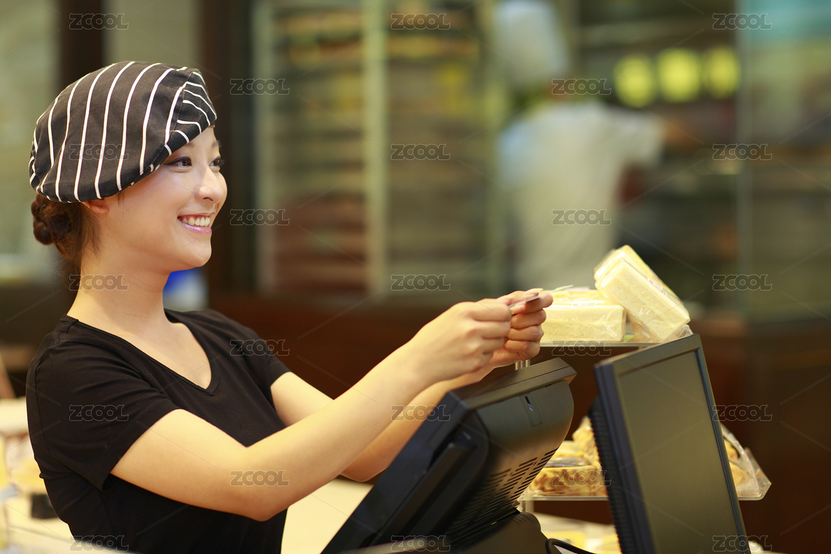 在客戶漂亮的女收銀員微笑（主預(yù)覽-6870982） - 未分類 - 站酷設(shè)計師Bo1982原創(chuàng)素材 - 站酷ZCOOL