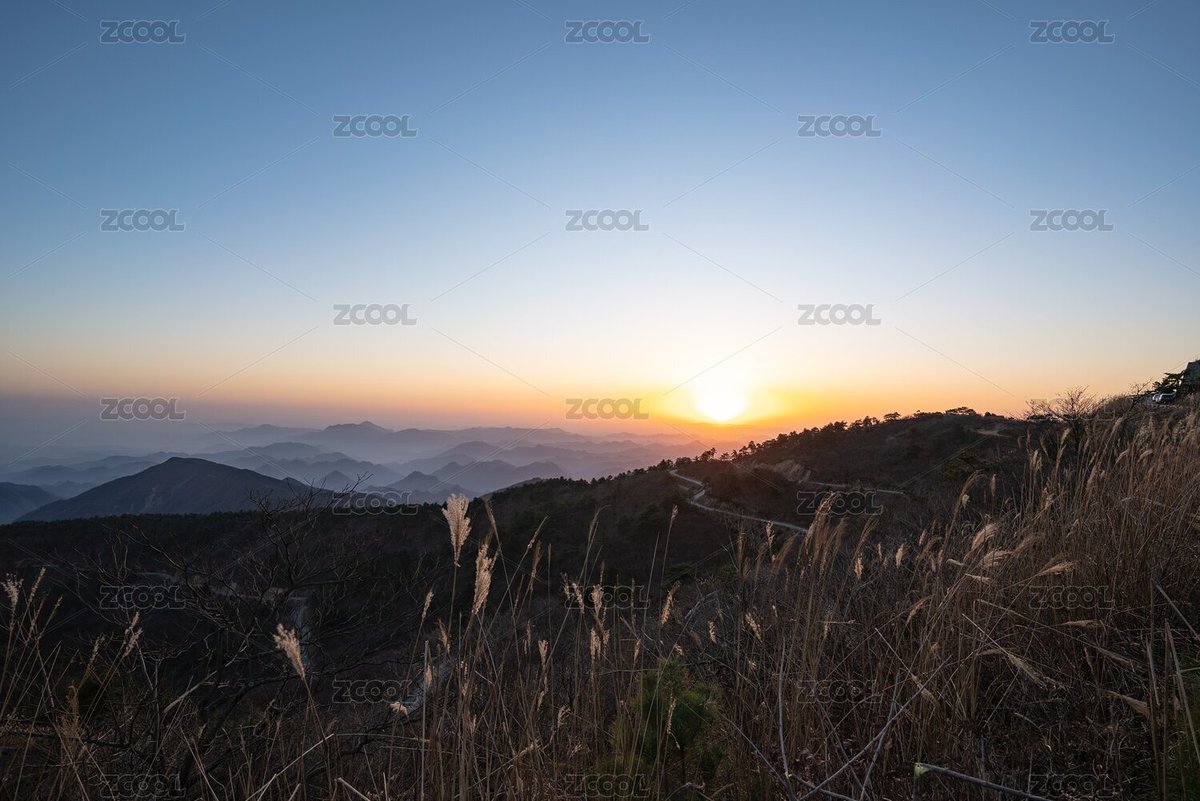 浙江大明山牽牛崗山頂日出風(fēng)光（主預(yù)覽-7964182） - 未分類(lèi) - 站酷設(shè)計(jì)師木子影像原創(chuàng)素材 - 站酷ZCOOL