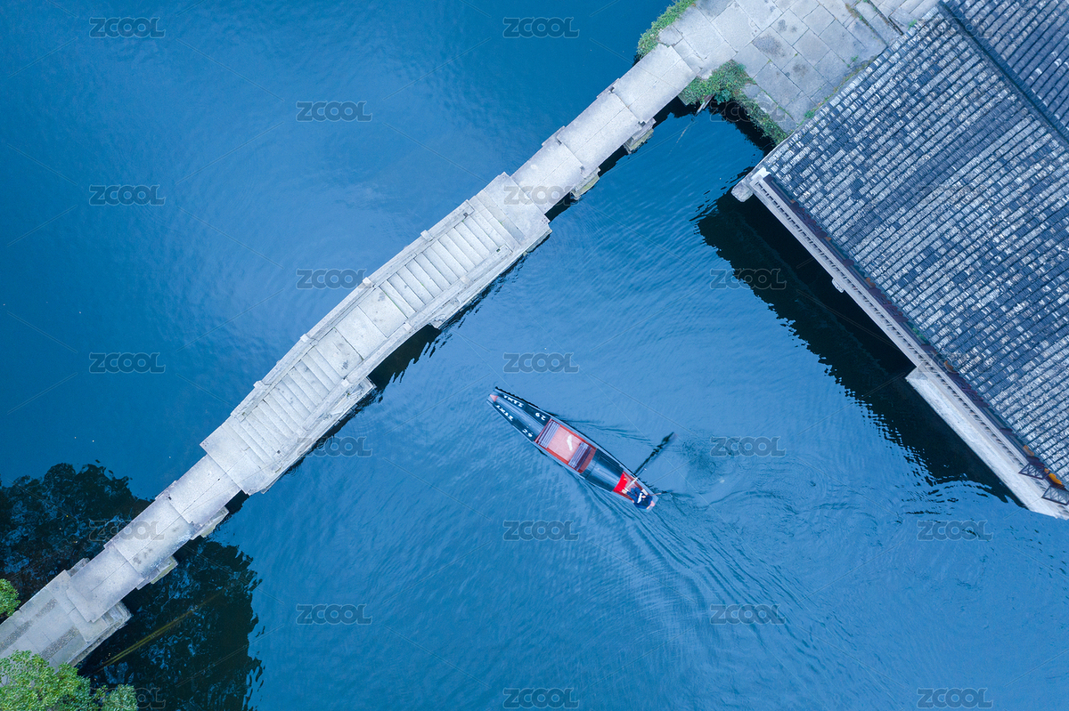 浙江省紹興市俯視有石橋和小船的藍(lán)色湖泊（主預(yù)覽-8840648） - 未分類 - 站酷設(shè)計(jì)師四維視界原創(chuàng)素材 - 站酷ZCOOL