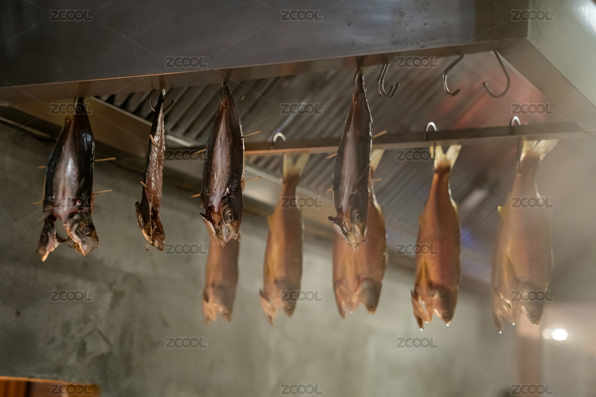 排列掛著風(fēng)干的竹莢魚（主預(yù)覽-534141） - 未分類 - 站酷設(shè)計(jì)師JSantse原創(chuàng)素材 - 站酷ZCOOL
