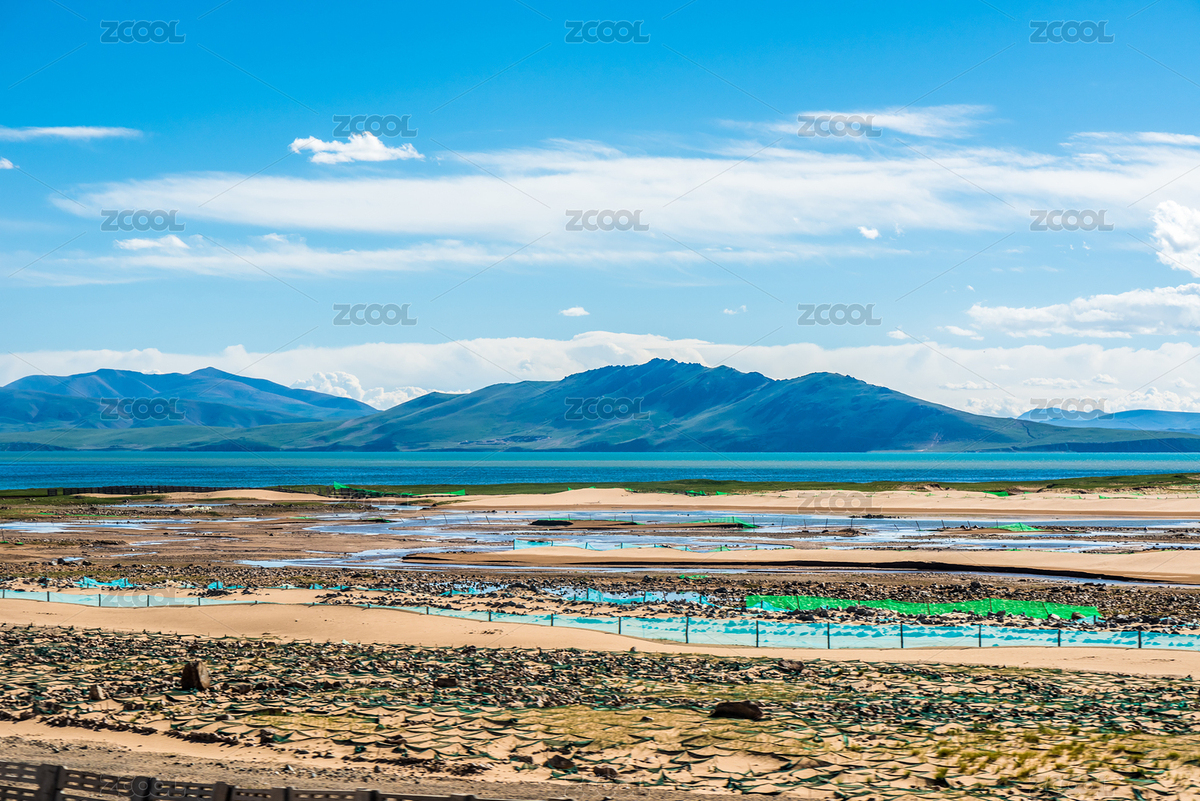 高原湖泊邊上的防沙圍欄，中國西藏（主預(yù)覽-7422181） - 未分類 - 站酷設(shè)計師一莊原創(chuàng)素材 - 站酷ZCOOL