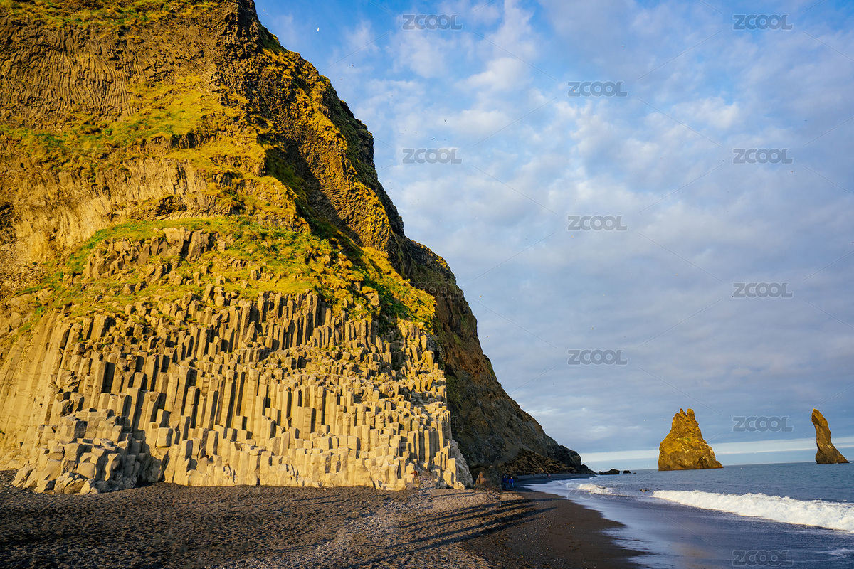 冰島巨人堤道是玄武巖組成的巨大石柱群（主預(yù)覽-7895019） - 未分類 - 站酷設(shè)計(jì)師漢大將軍袁紹原創(chuàng)素材 - 站酷ZCOOL