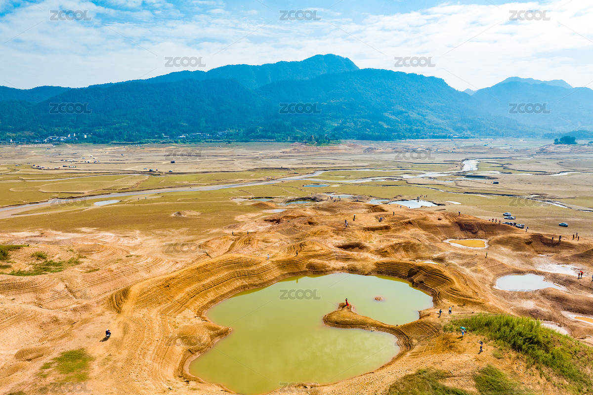 中國(guó)廣西桂林靈川干涸青獅潭水庫現(xiàn)神奇景觀（主預(yù)覽-7357941） - 未分類 - 站酷設(shè)計(jì)師勝哥2461816994原創(chuàng)素材 - 站酷ZCOOL