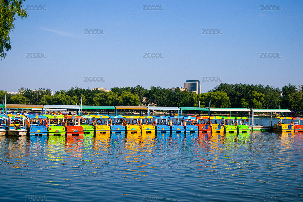 北京玉淵潭公園船塢彩色游船風(fēng)景攝影（主預(yù)覽-7564865） - 未分類 - 站酷設(shè)計(jì)師思華年原創(chuàng)素材 - 站酷ZCOOL