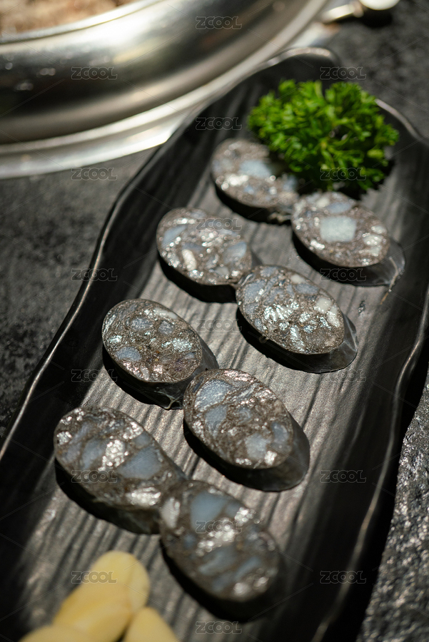 一盤墨魚腸食材擺盤放桌子上（主預(yù)覽-7494361） - 未分類 - 站酷設(shè)計師JSantse原創(chuàng)素材 - 站酷ZCOOL