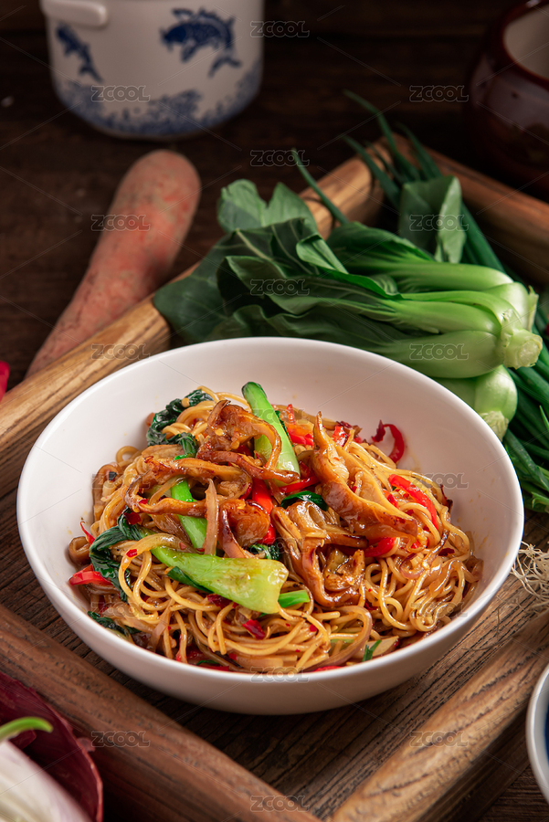 餐桌上的一碗香辣肥腸炒粉面（主預(yù)覽-2999153） - 未分類 - 站酷設(shè)計(jì)師簡罡原創(chuàng)素材 - 站酷ZCOOL