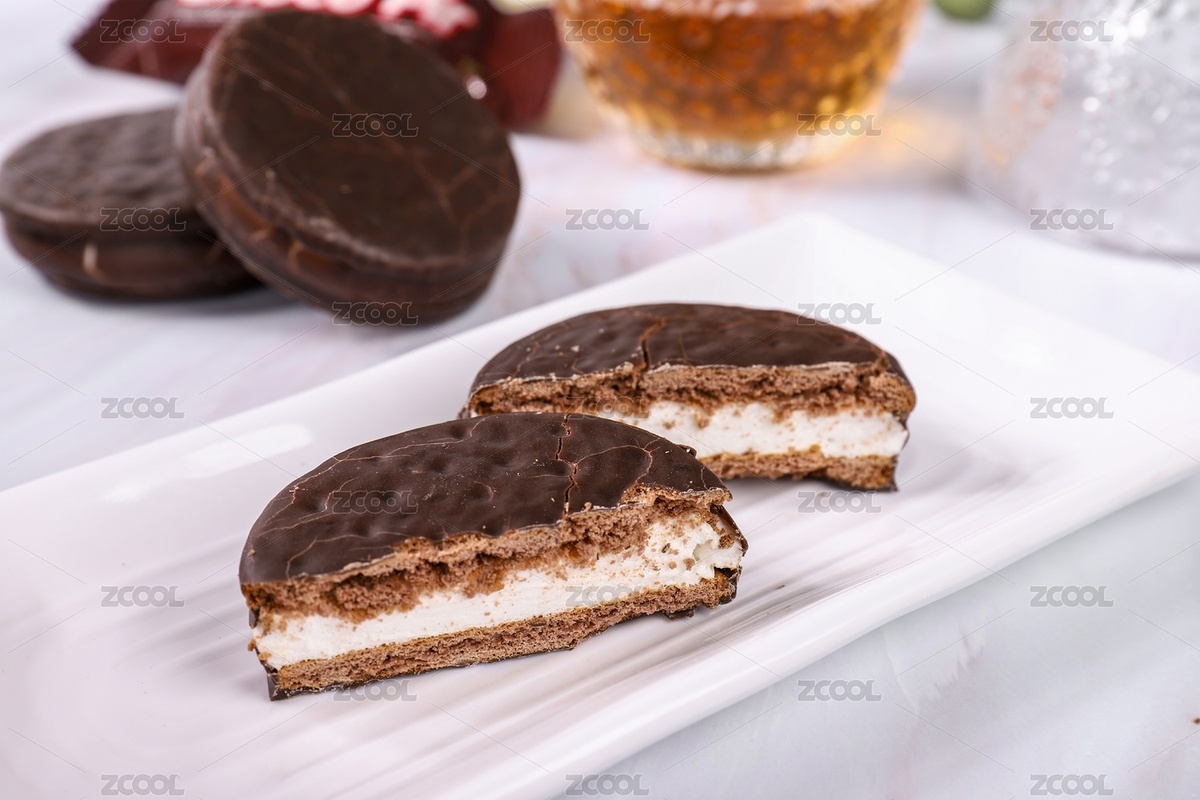 放在大理石背景盤子里的巧克力夾心餅干（主預(yù)覽-3949510） - 未分類 - 站酷設(shè)計(jì)師楊云湛原創(chuàng)素材 - 站酷ZCOOL