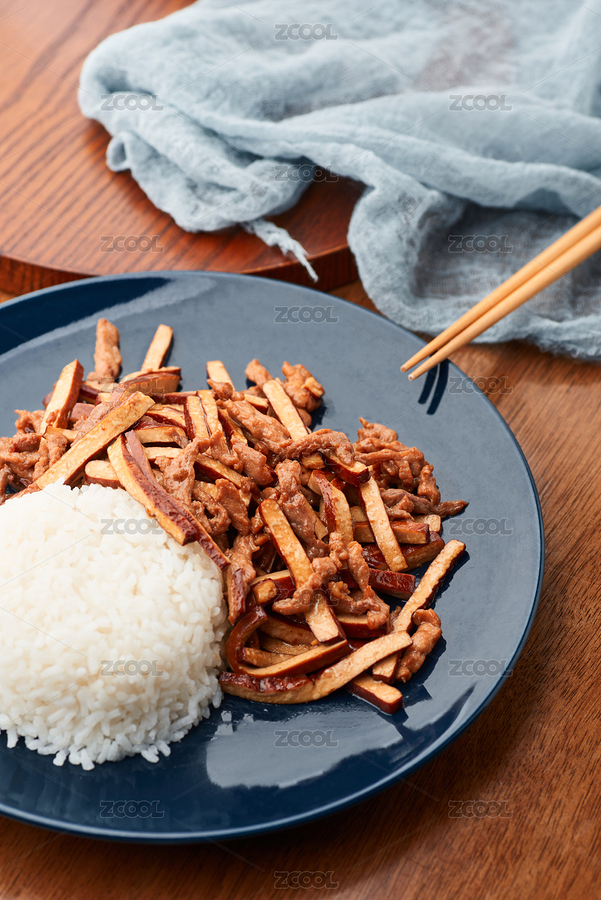 營(yíng)養(yǎng)美味的豆干炒肉絲蓋飯（主預(yù)覽-8503749） - 未分類 - 站酷設(shè)計(jì)師蔚藍(lán)的白日夢(mèng)原創(chuàng)素材 - 站酷ZCOOL