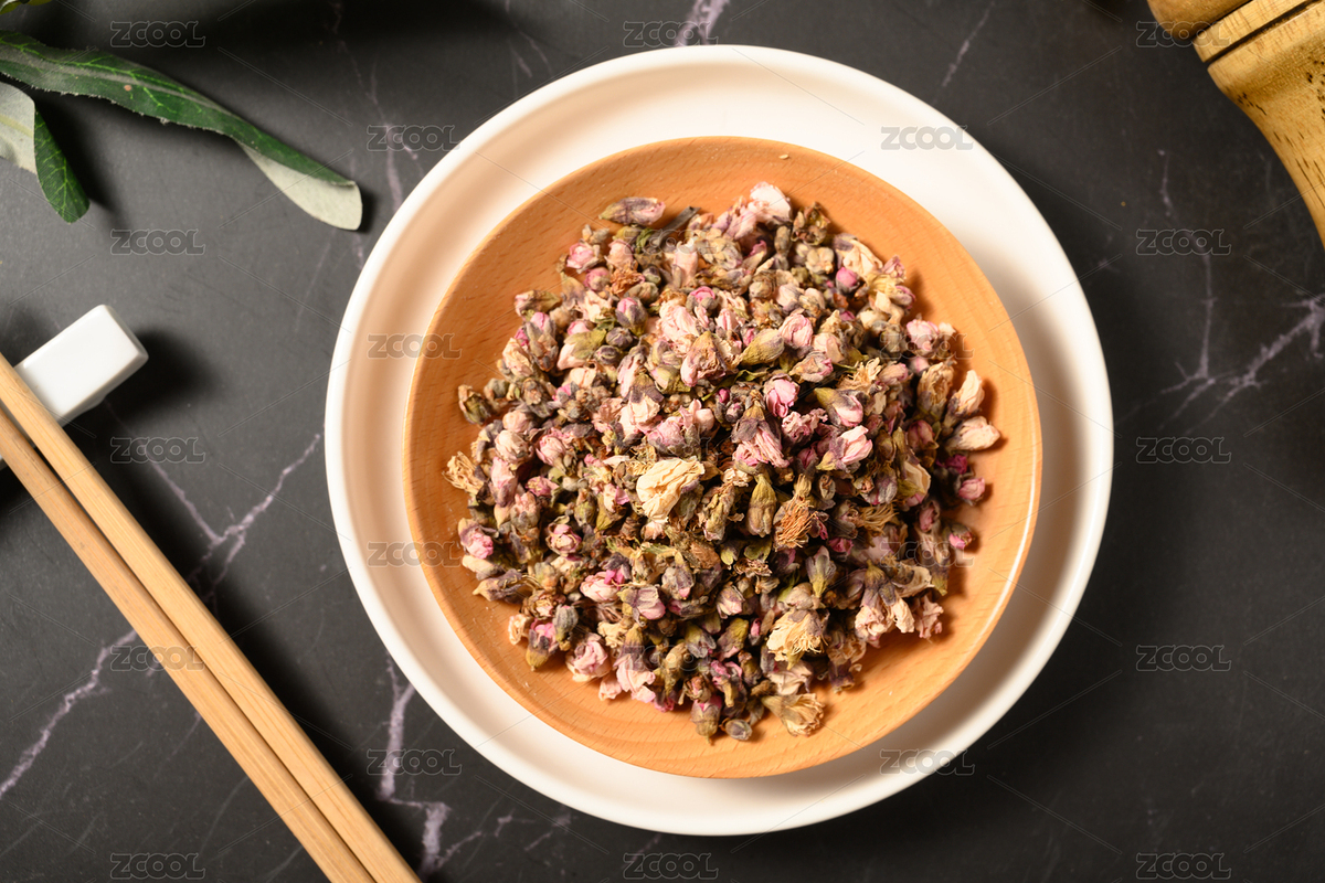 桌面上的木纹盘子里的美味可口的桃花茶（主预览-8296548） - 未分类 - 站酷设计师我是小助理原创素材 - 站酷ZCOOL