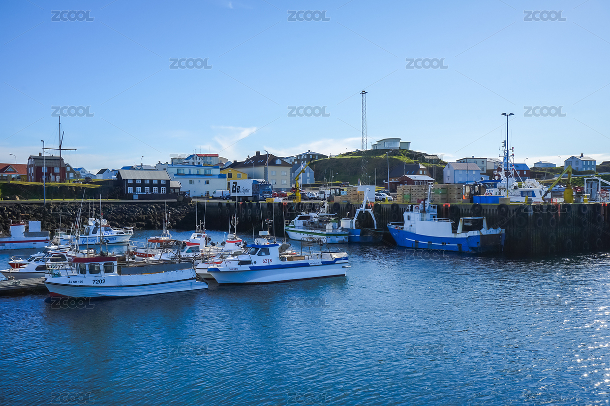 冰島斯蒂基斯霍爾米小鎮(zhèn)的游船碼頭（主預覽-12701651） - 未分類 - 站酷設計師ivyic原創(chuàng)素材 - 站酷ZCOOL