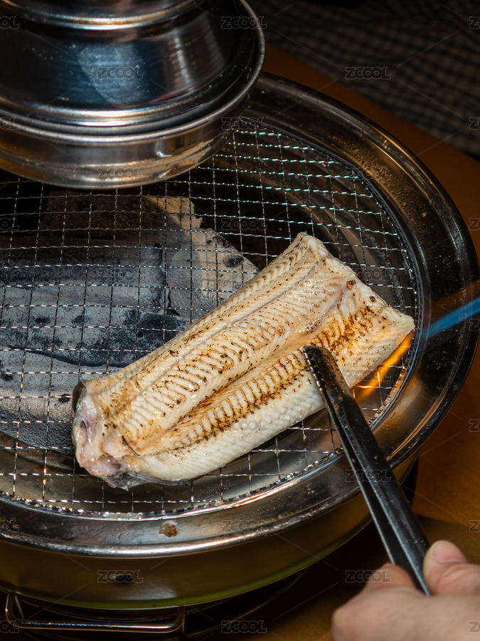 新鮮鰻魚炭火燒烤過程（主預(yù)覽-12689138） - 未分類 - 站酷設(shè)計師STC炳權(quán)原創(chuàng)素材 - 站酷ZCOOL
