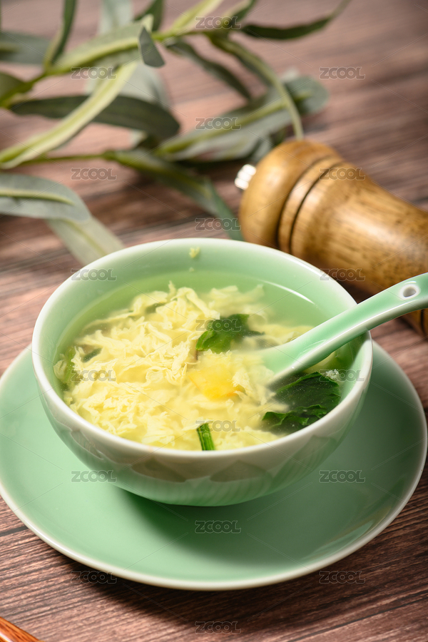桌面上的盤子里的美味可口的菠菜蛋花湯（主預覽-7730456） - 未分類 - 站酷設計師我是小助理原創(chuàng)素材 - 站酷ZCOOL