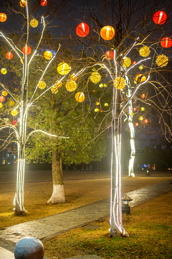 掛滿燈籠的樹春節(jié)燈飾背景（主預(yù)覽-217618） - 未分類 - 站酷設(shè)計師風(fēng)暴麗麗原創(chuàng)素材 - 站酷ZCOOL