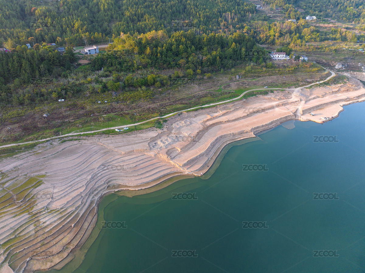 中国湖北恩施河边干旱的梯田稻田正在荒漠化（主预览-6350307） - 未分类 - 站酷设计师虫儿飞a原创素材 - 站酷ZCOOL