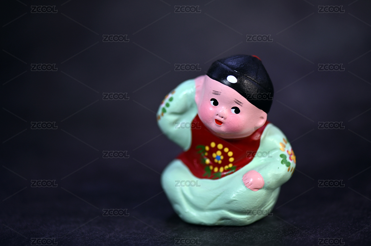 身穿中国传统服饰的儿童泥塑工艺品（主预览-5902250） - 未分类 - 站酷设计师字游哉原创素材 - 站酷ZCOOL